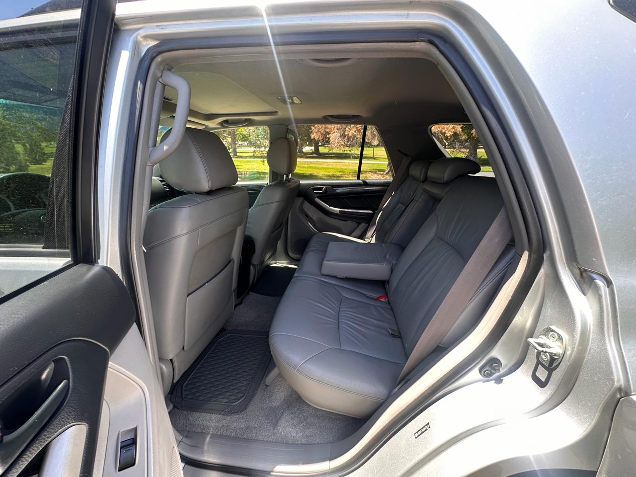 Toyota 4Runner Limited 4WD V8 2008