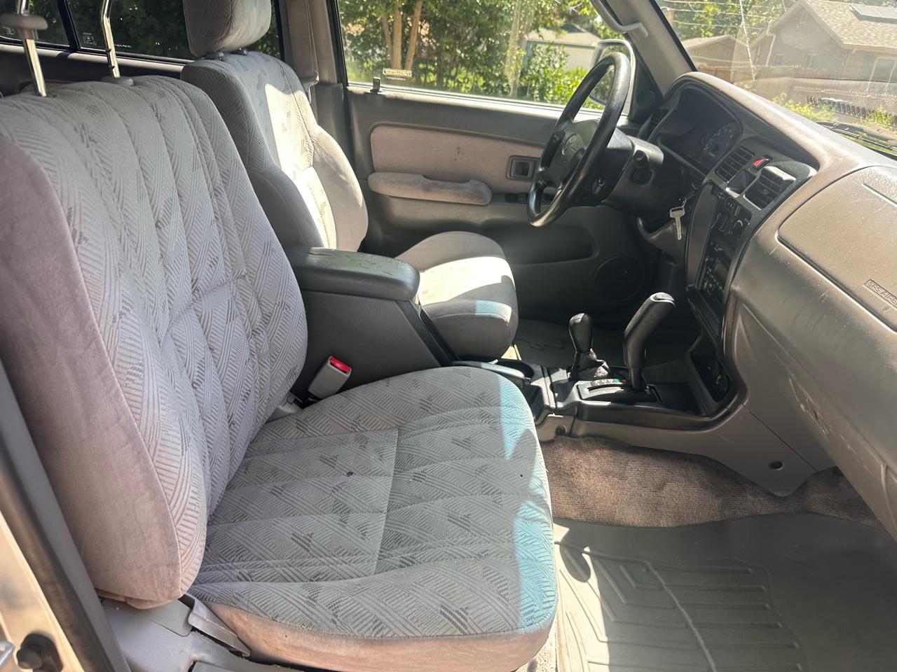 Toyota 4Runner SR5 4WD 2002