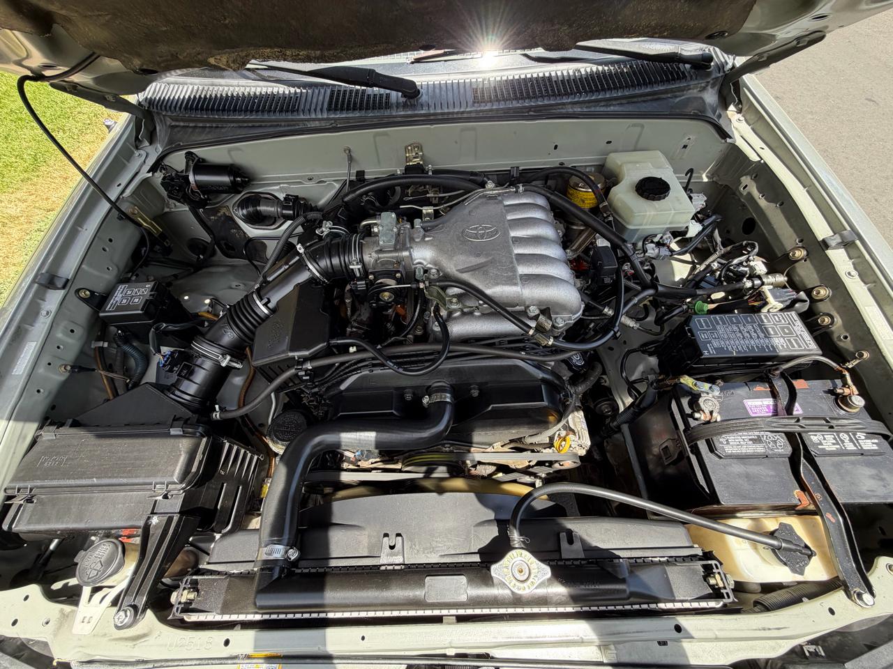 Toyota 4Runner SR5 4WD 2002