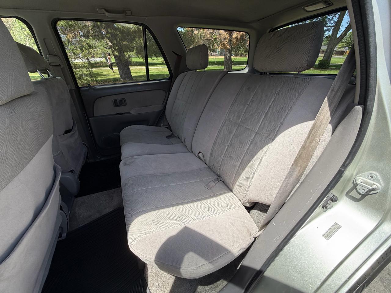 Toyota 4Runner SR5 4WD 2002