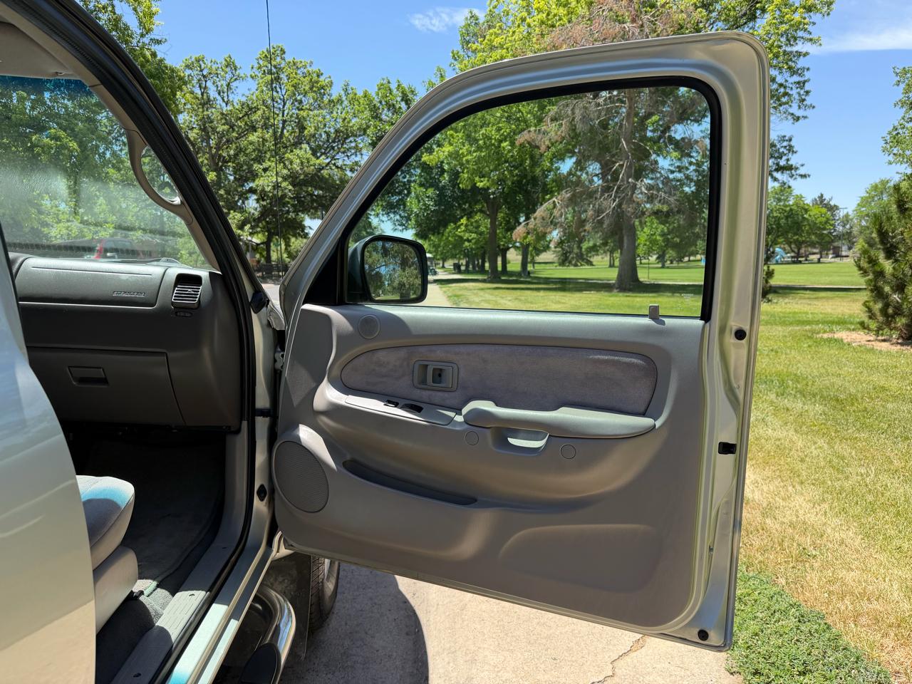 Toyota Tacoma Double Cab V6 4WD 2004