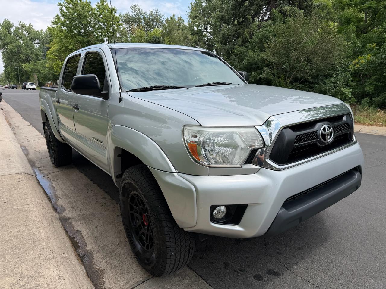 Toyota Tacoma Double Cab V6 4WD 2013