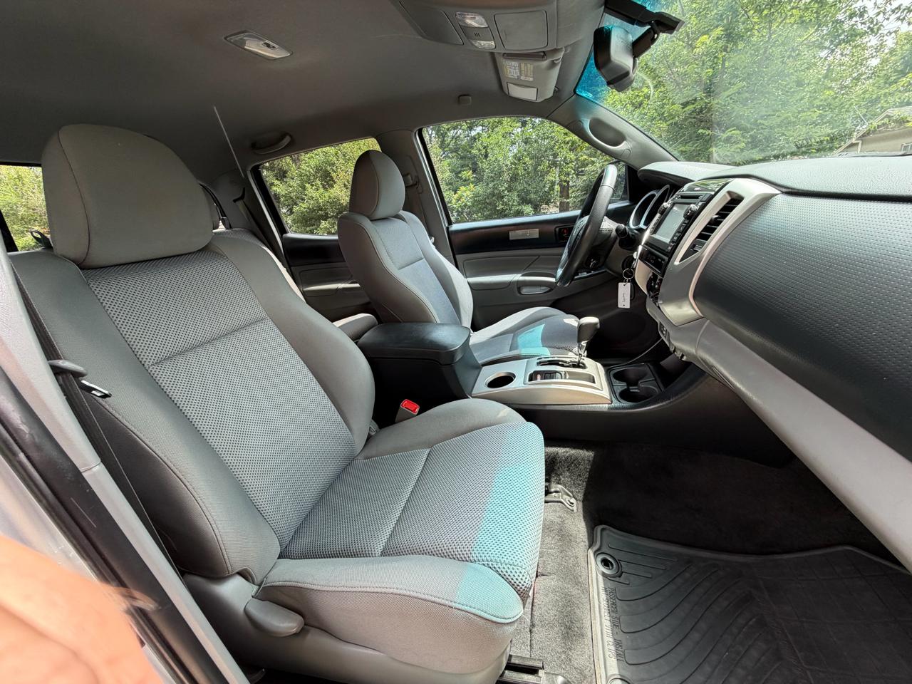 Toyota Tacoma Double Cab V6 4WD 2013