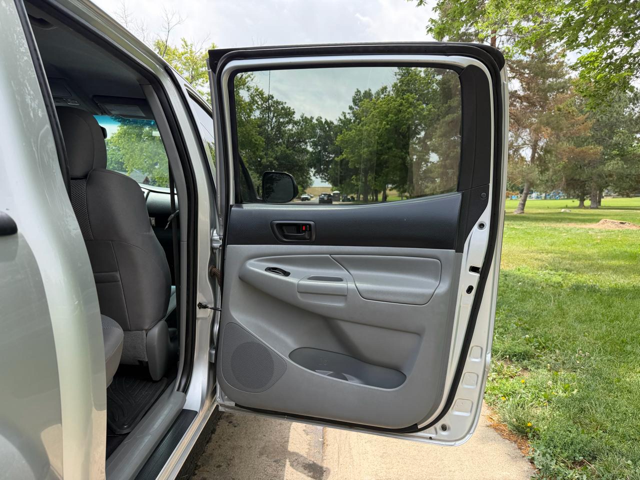 Toyota Tacoma Double Cab V6 4WD 2013