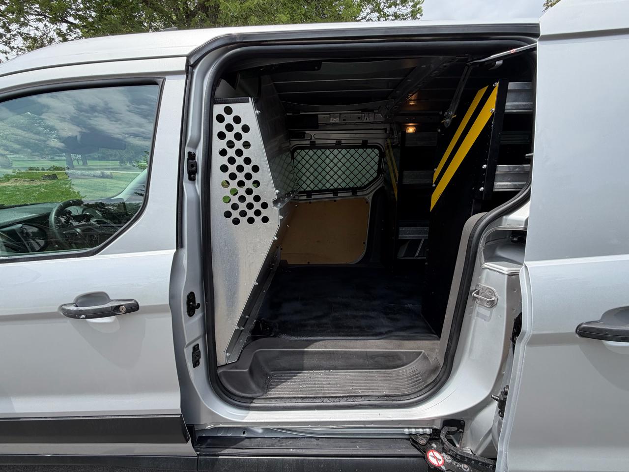 Ford Transit Connect Cargo Van XL LWB 2022