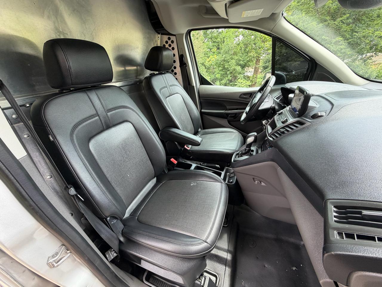 Ford Transit Connect Cargo Van XL LWB 2022