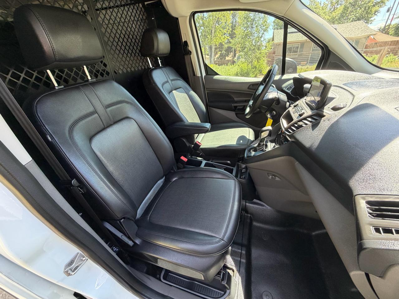 Ford Transit Connect Cargo Van XL LWB 2022