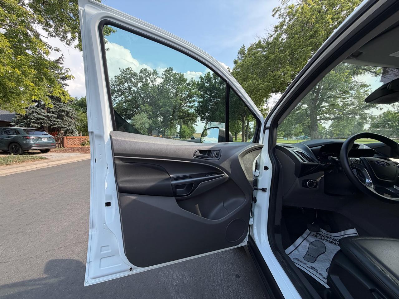 Ford Transit Connect Cargo Van XL LWB w/Rear 180 Degree Door 2019