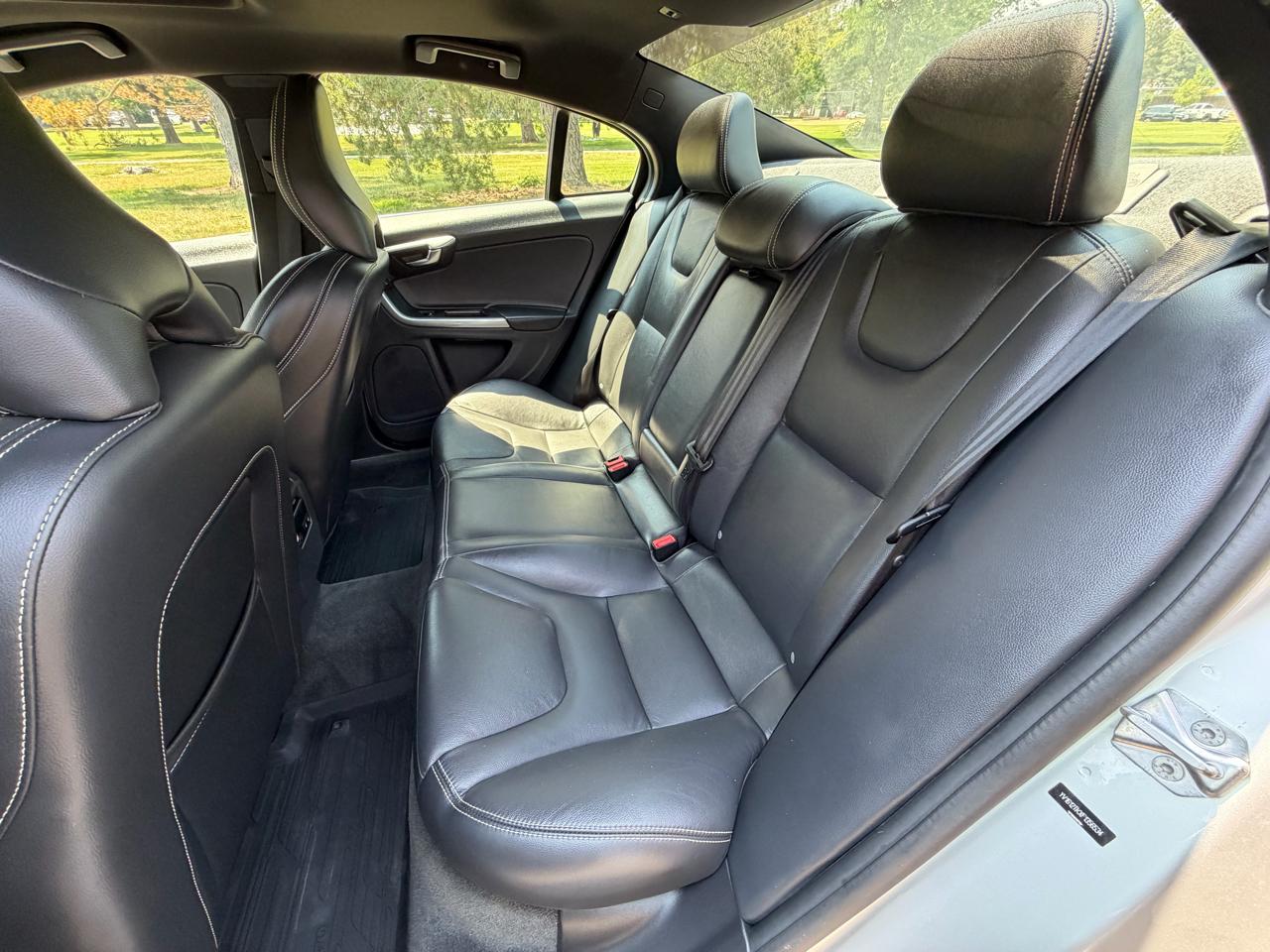 Volvo S60 2.5 Premier 4WD 2015