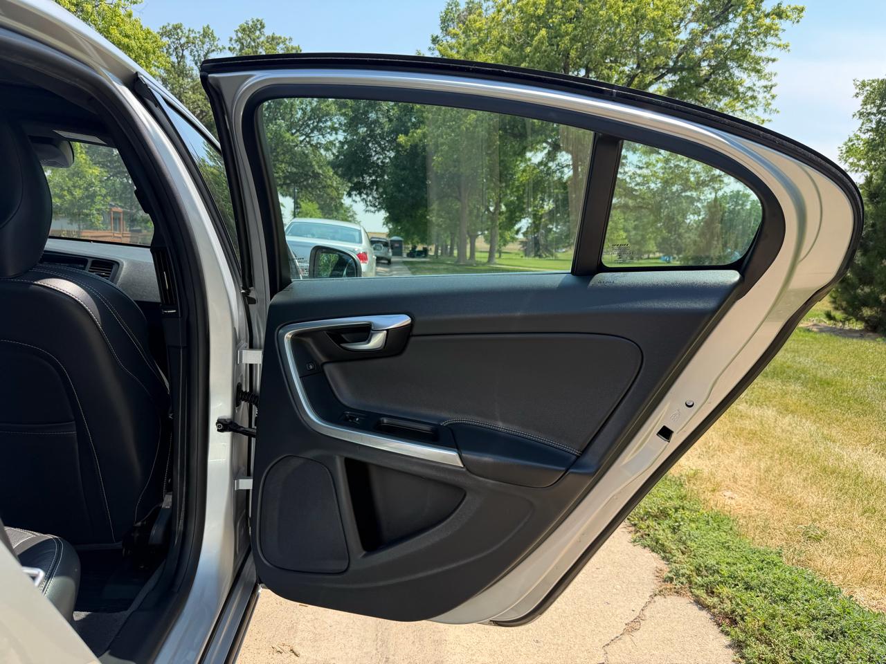 Volvo S60 2.5 Premier 4WD 2015