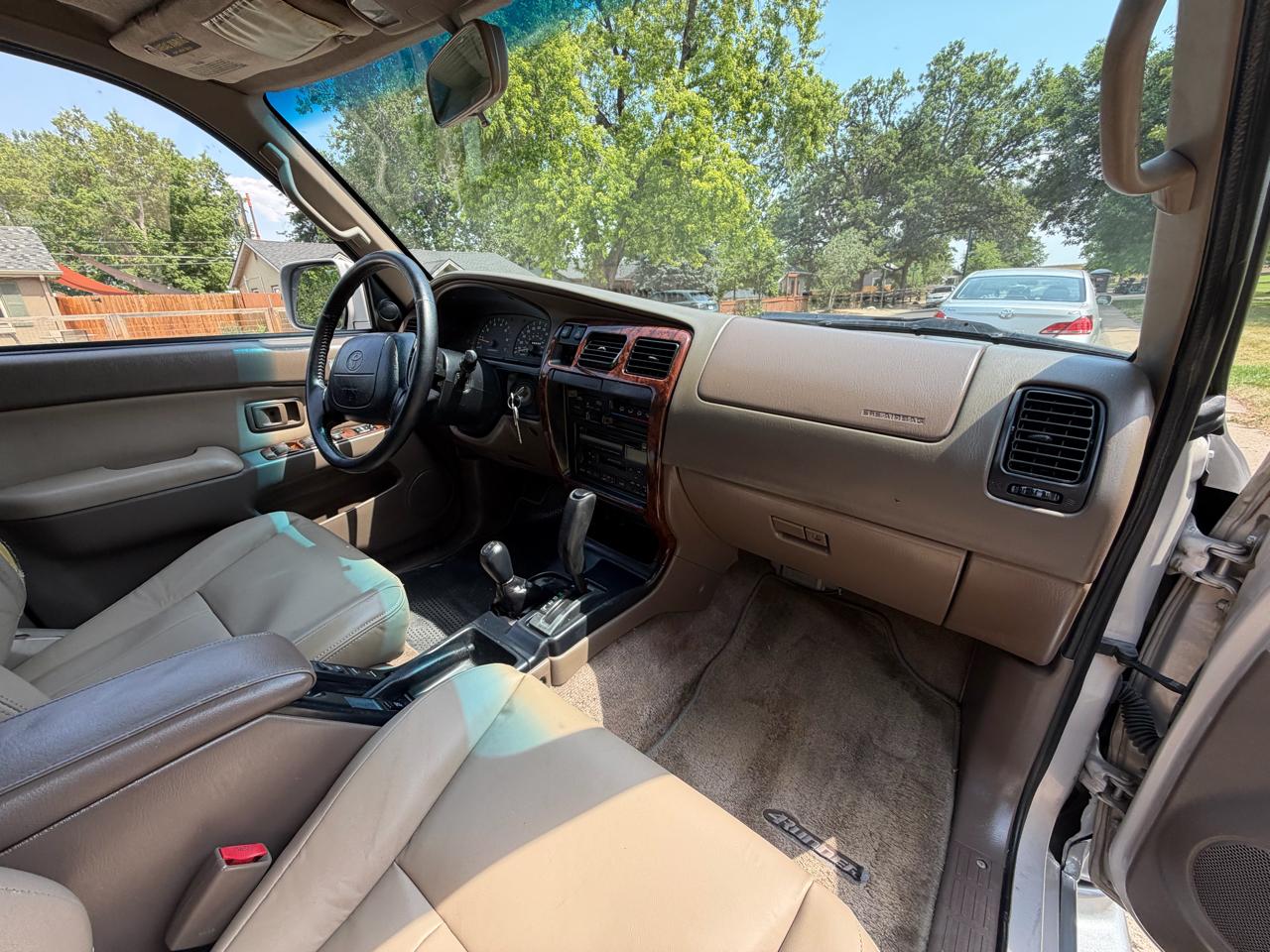Toyota 4Runner Limited 4WD 1997