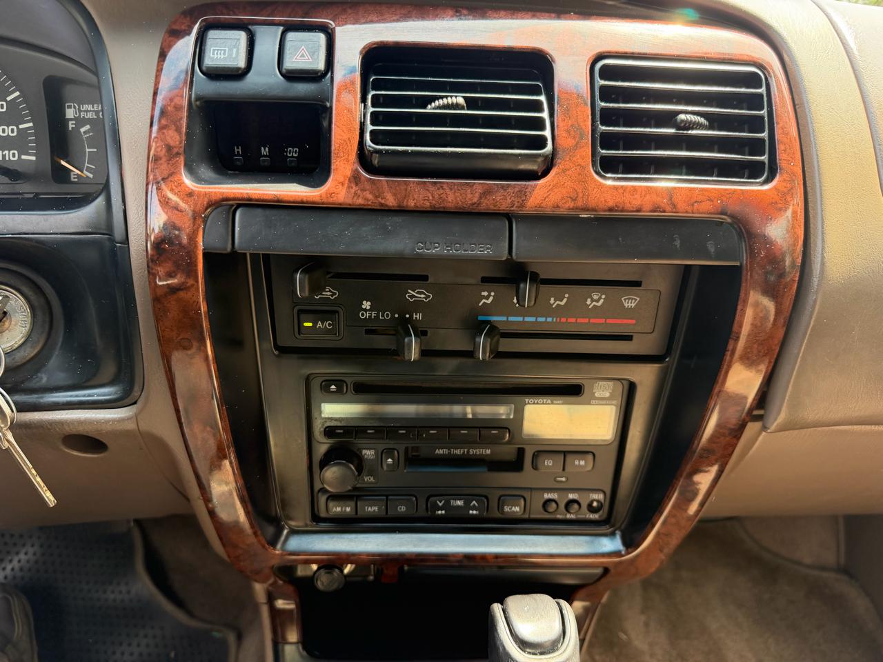 Toyota 4Runner Limited 4WD 1997