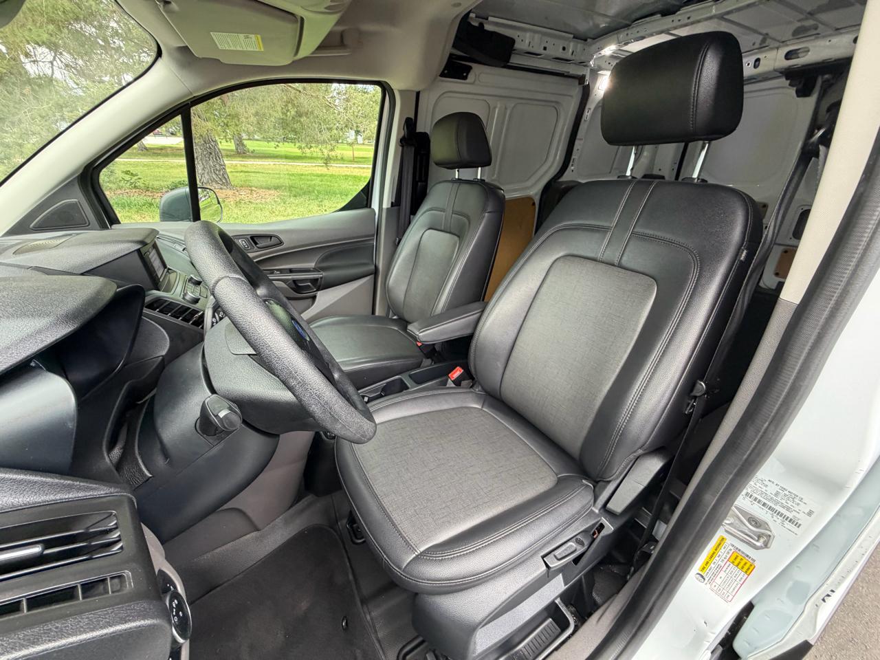 Ford Transit Connect Cargo Van XL LWB 2022
