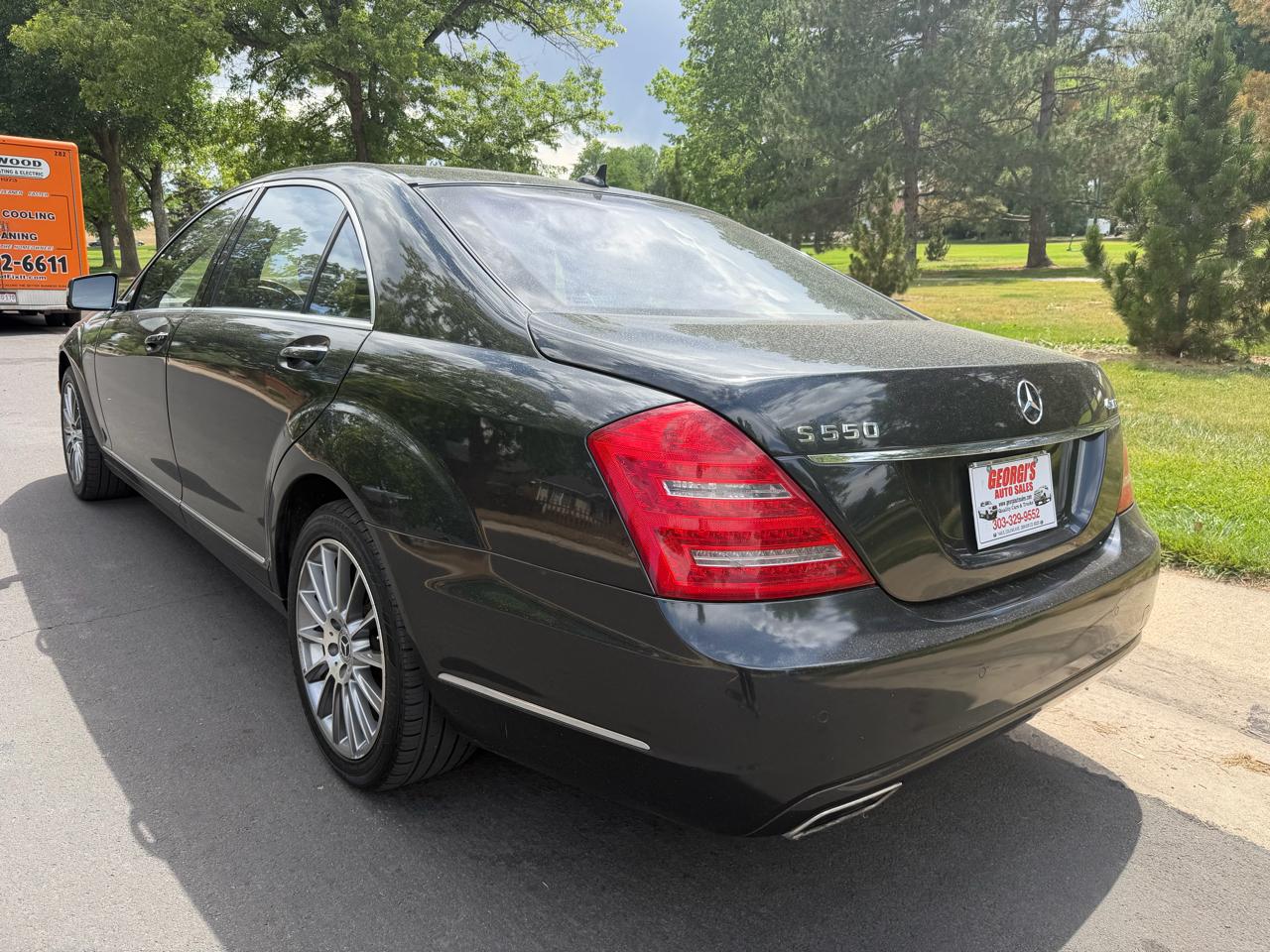 Mercedes-Benz S-Class S550 4-MATIC 2013