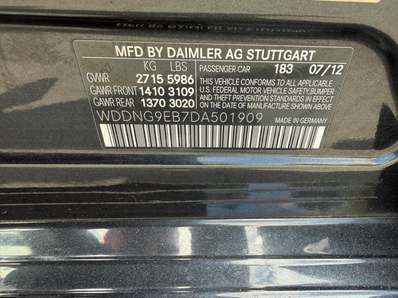 Mercedes-Benz S-Class S550 4-MATIC 2013