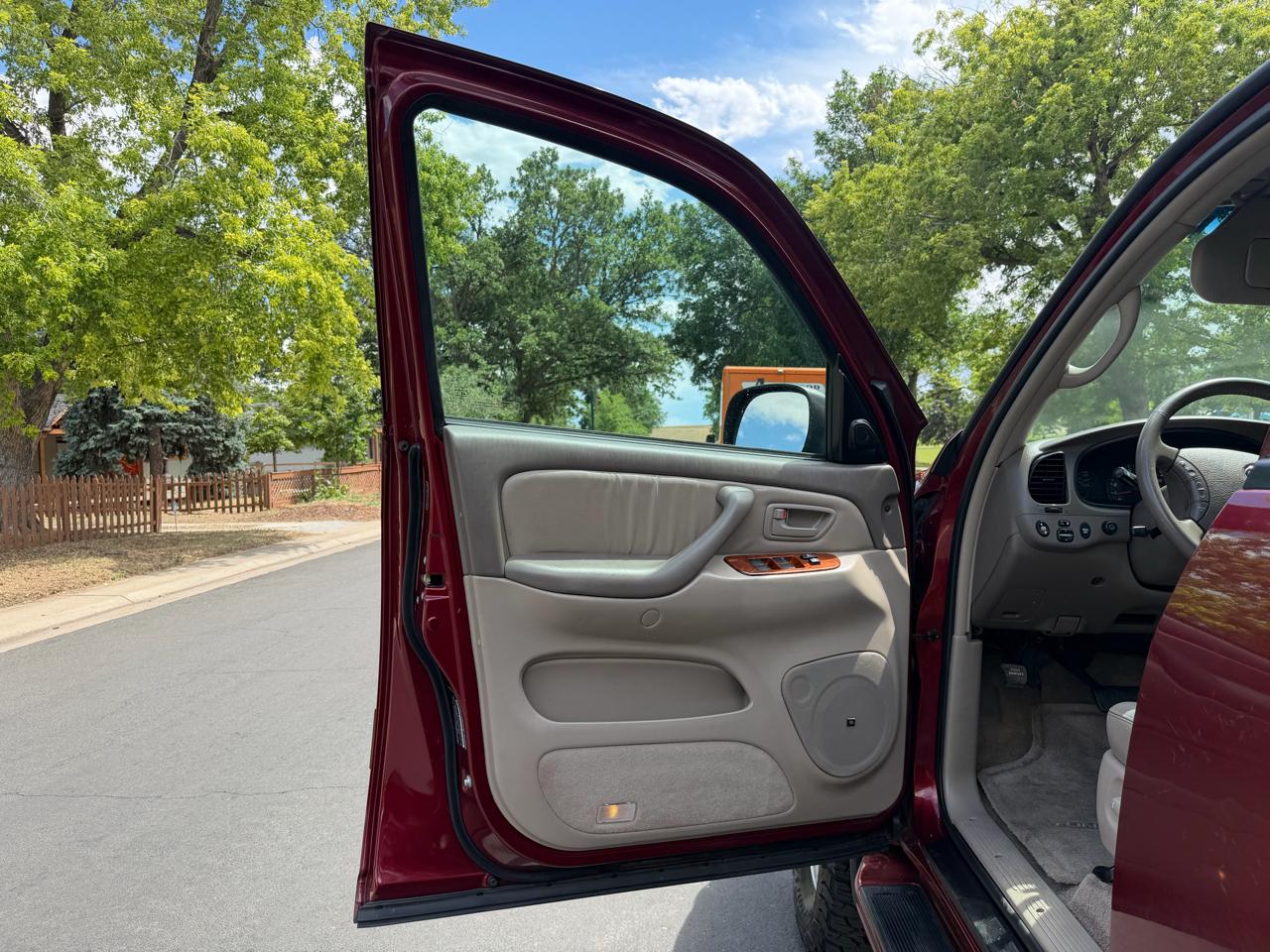 Toyota Tundra Limited Double Cab 4WD 2005