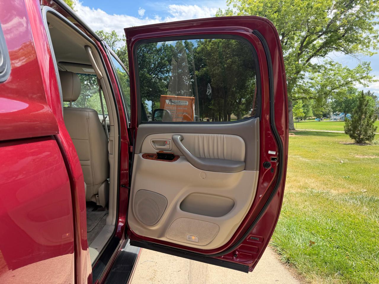 Toyota Tundra Limited Double Cab 4WD 2005