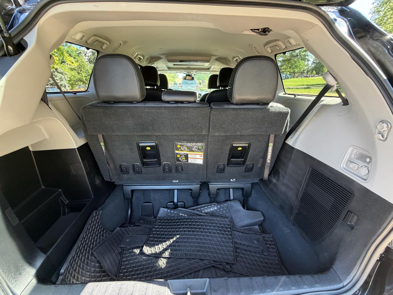 Toyota Sienna SE 7-Passenger AWD 2020