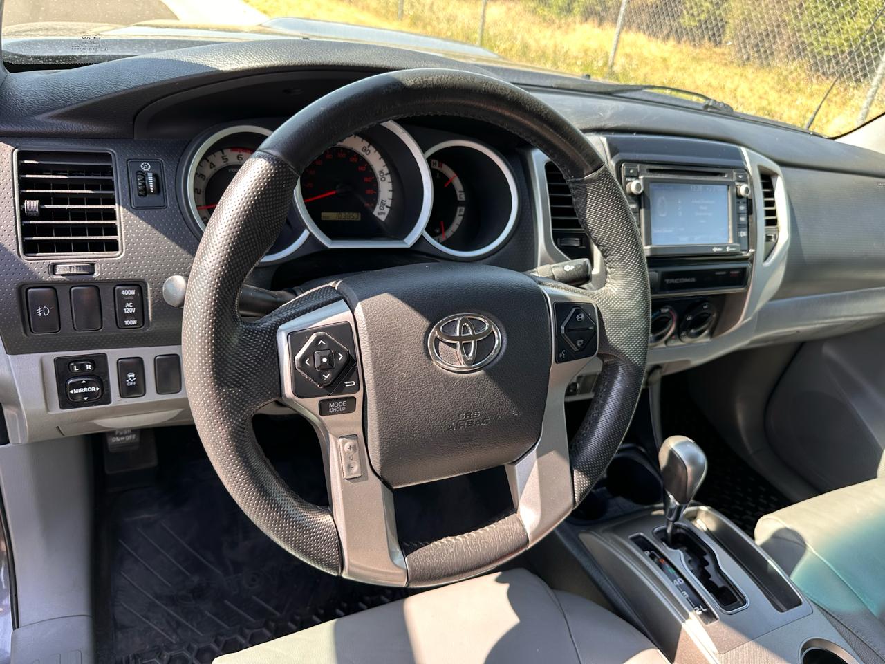 Toyota Tacoma Double Cab Long Bed V6 5AT 4WD 2015