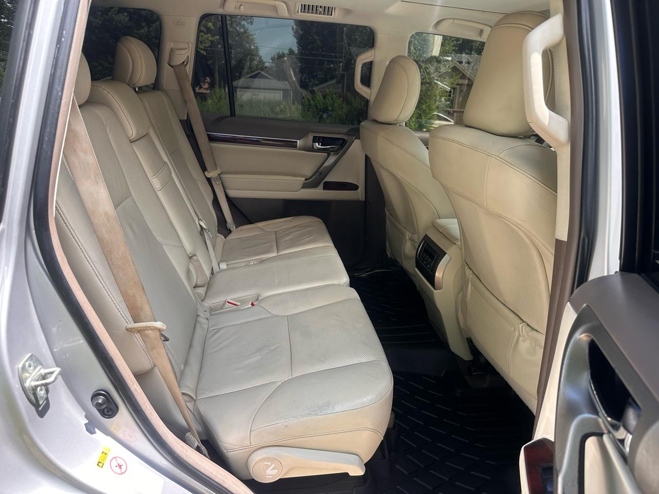 Lexus GX 460 Sport Utility 2012