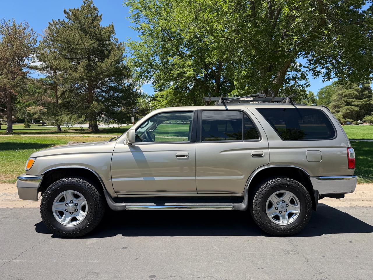 Toyota 4Runner SR5 4WD 2002