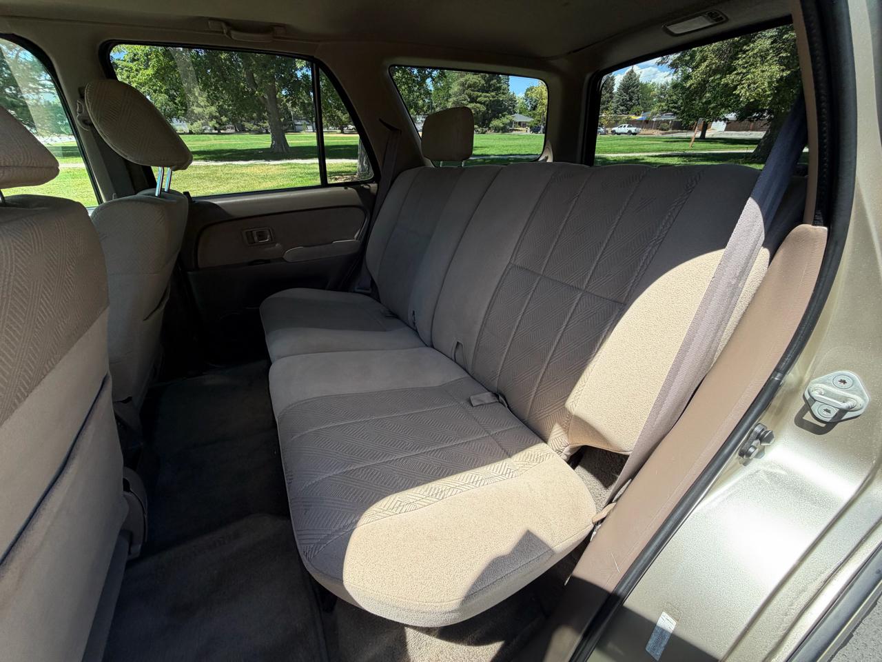 Toyota 4Runner SR5 4WD 2002