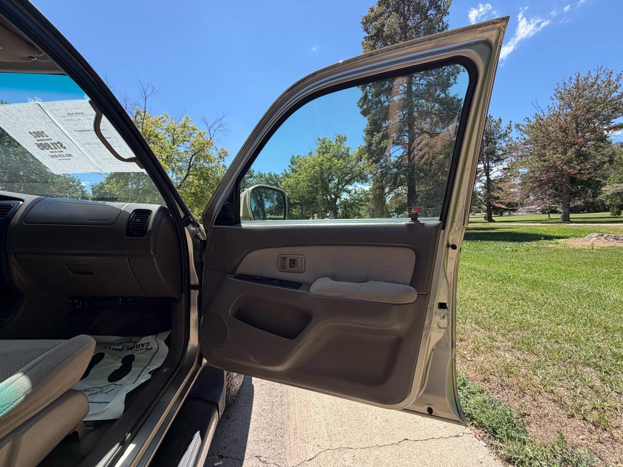 Toyota 4Runner SR5 4WD 2002