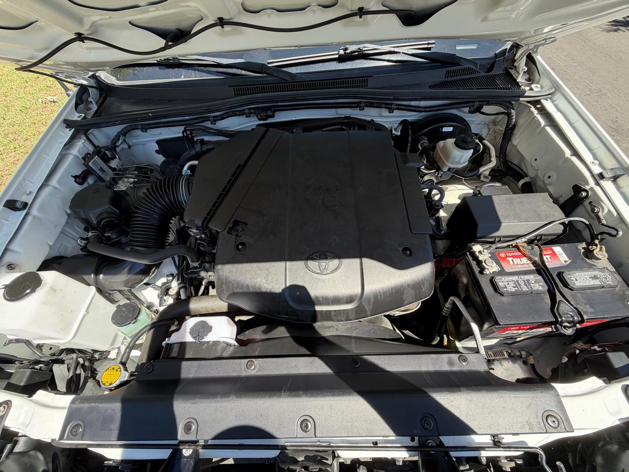 Toyota Tacoma Access Cab V6 6MT 4WD 2015