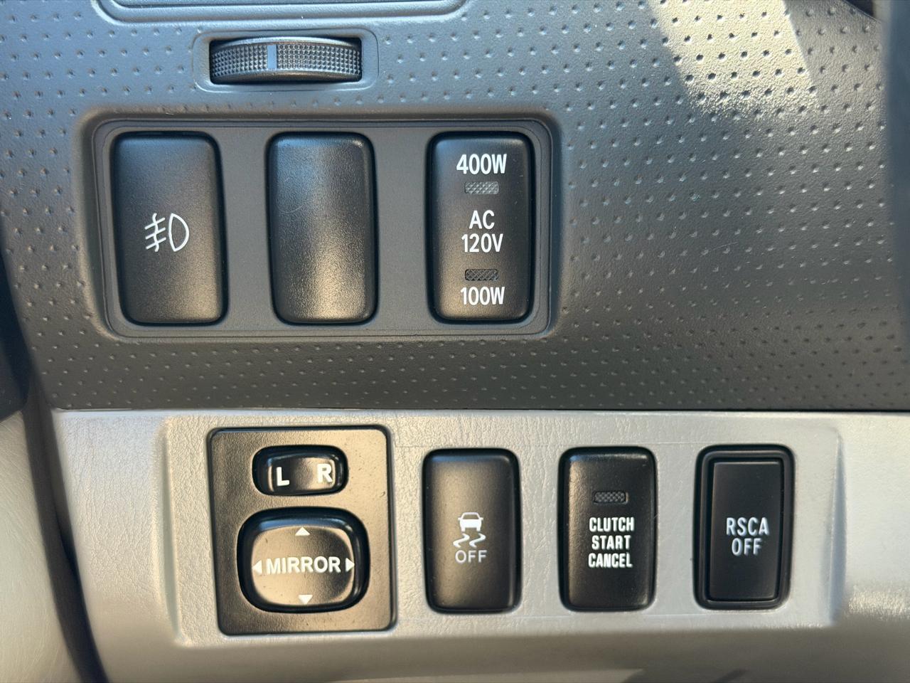 Toyota Tacoma Access Cab V6 6MT 4WD 2015