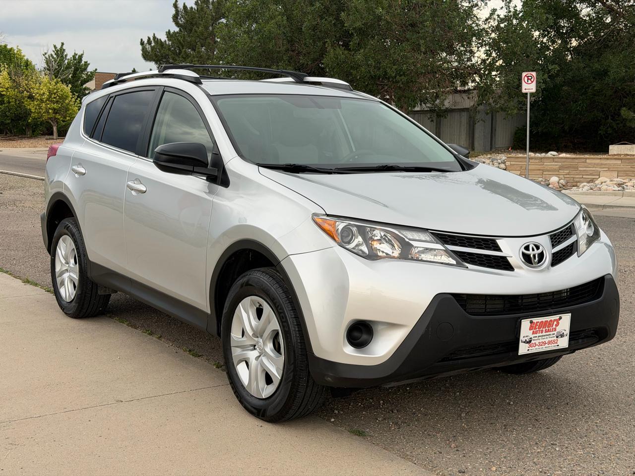 Toyota RAV4 LE AWD 2015