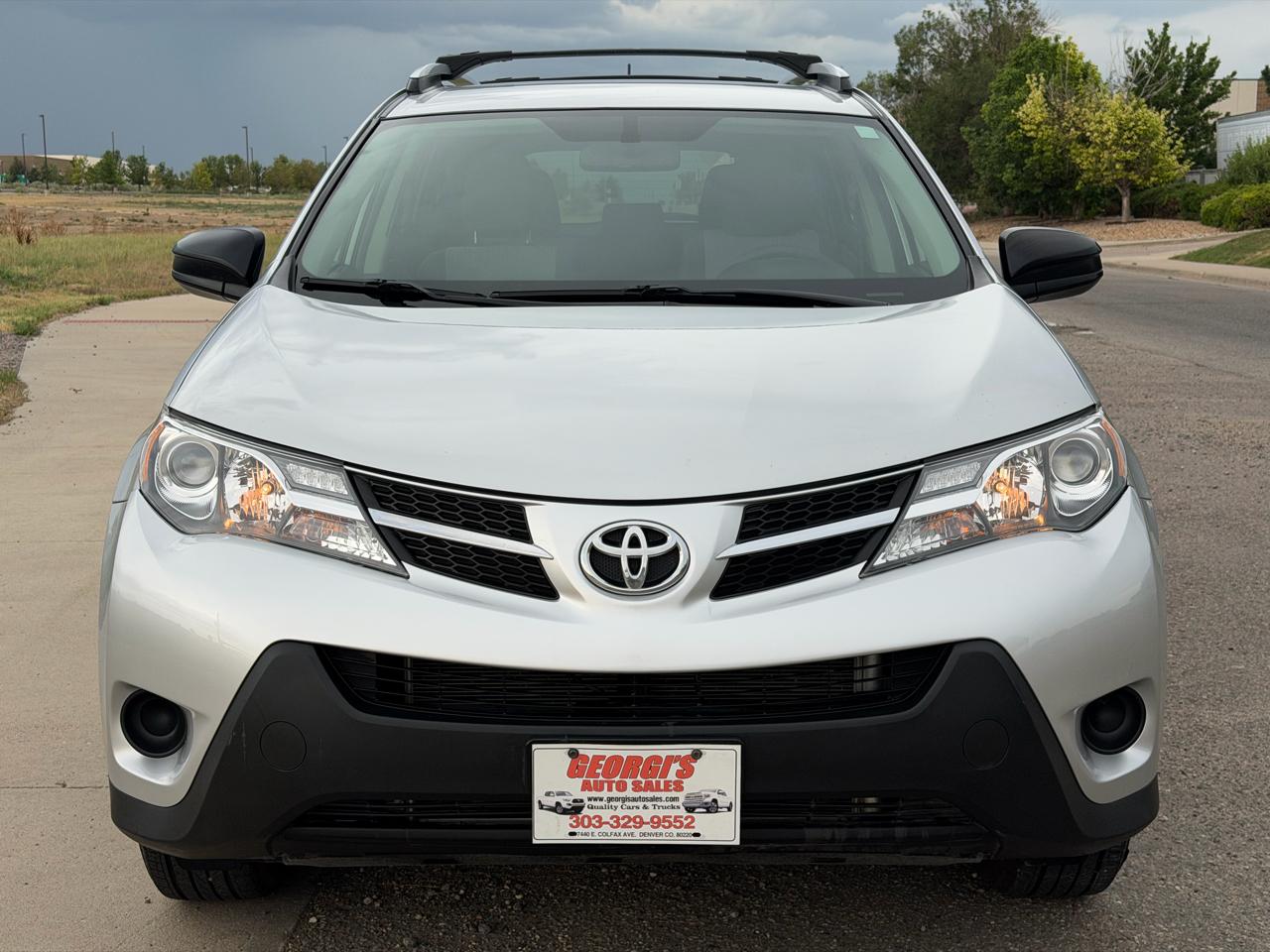Toyota RAV4 LE AWD 2015