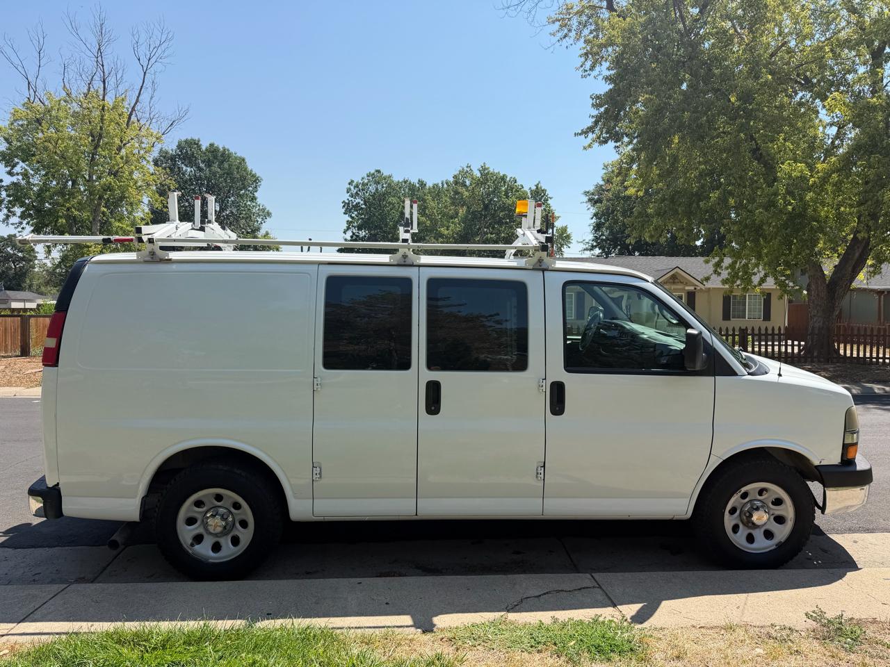 Chevrolet Express 1500 AWD Cargo 2013