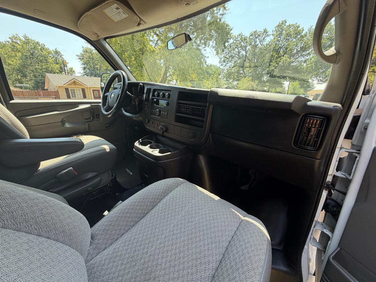 Chevrolet Express 1500 AWD Cargo 2013