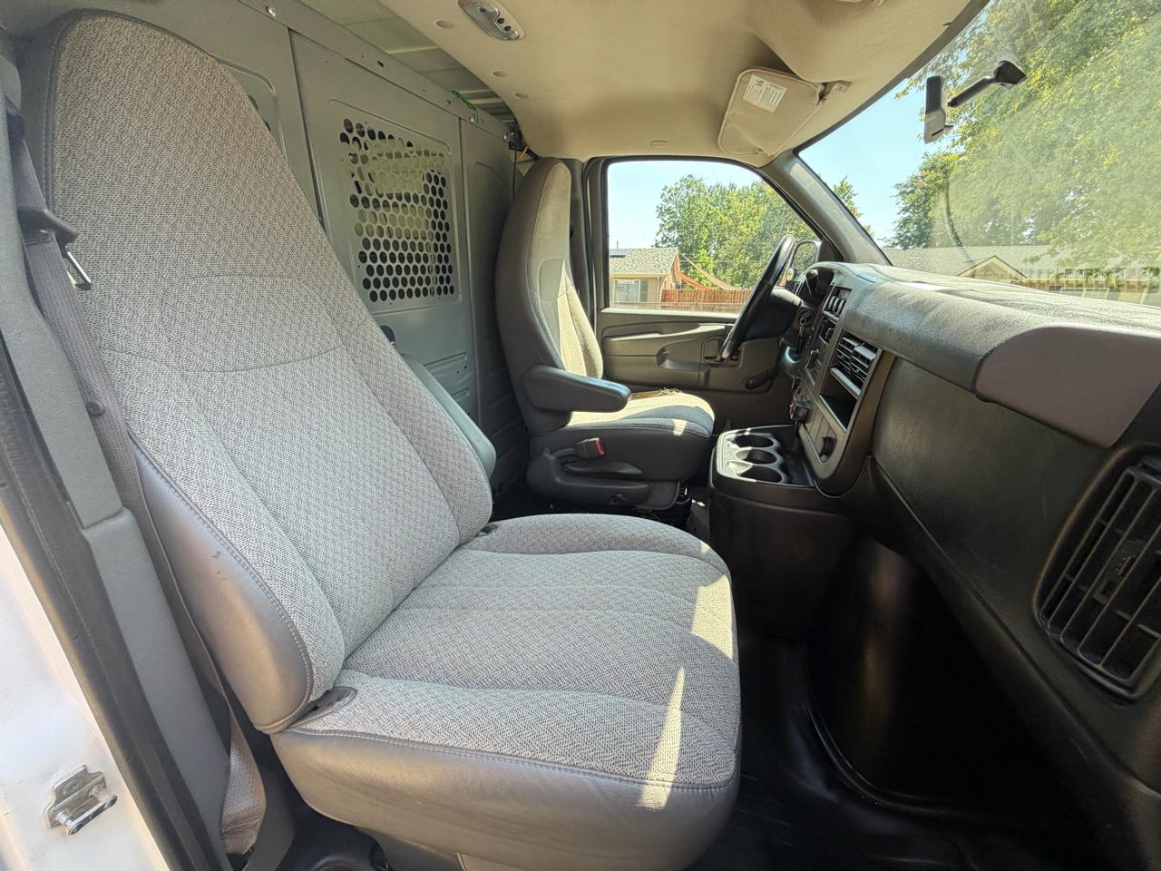 Chevrolet Express 1500 AWD Cargo 2013