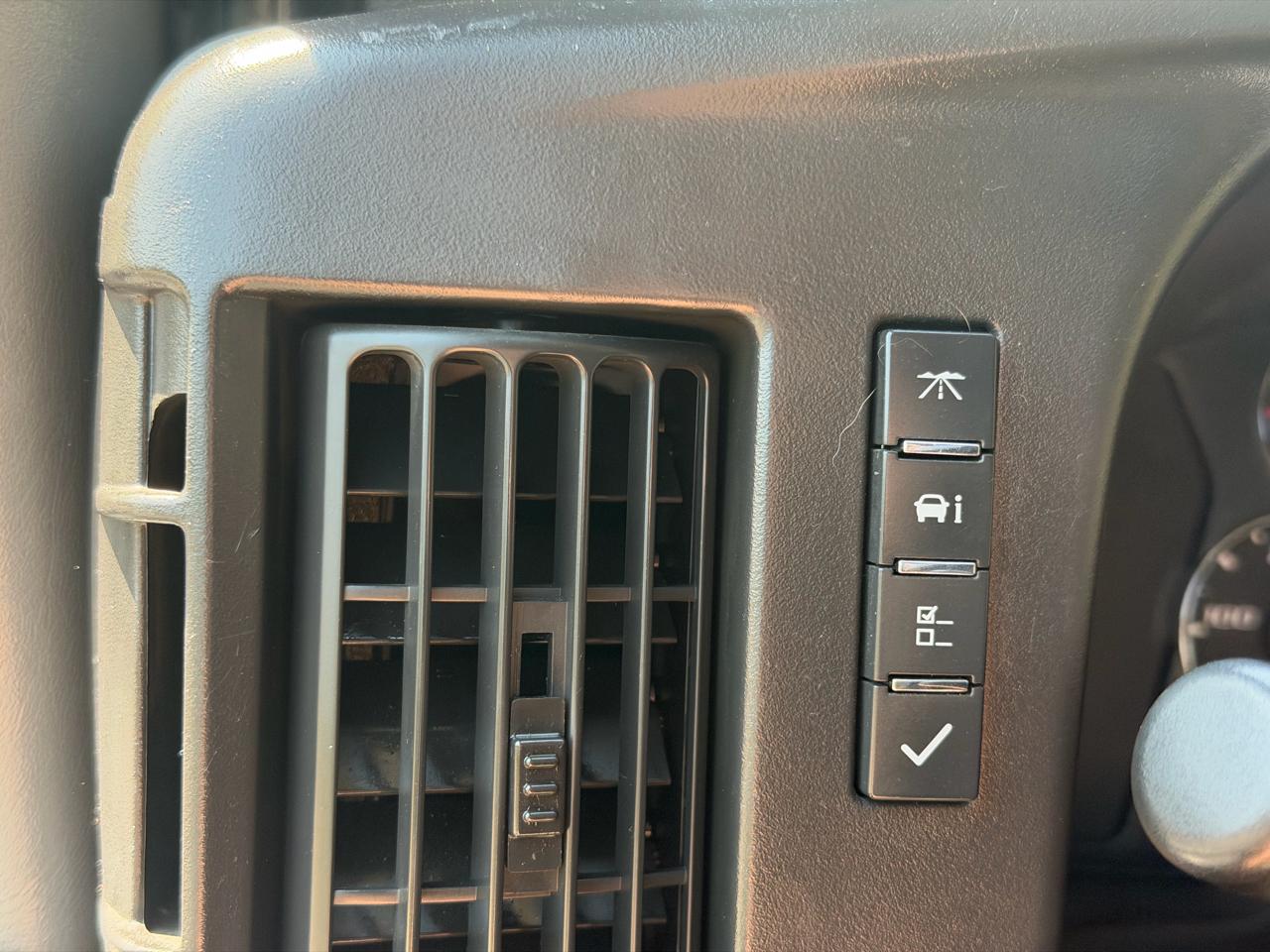 Chevrolet Express 1500 AWD Cargo 2013