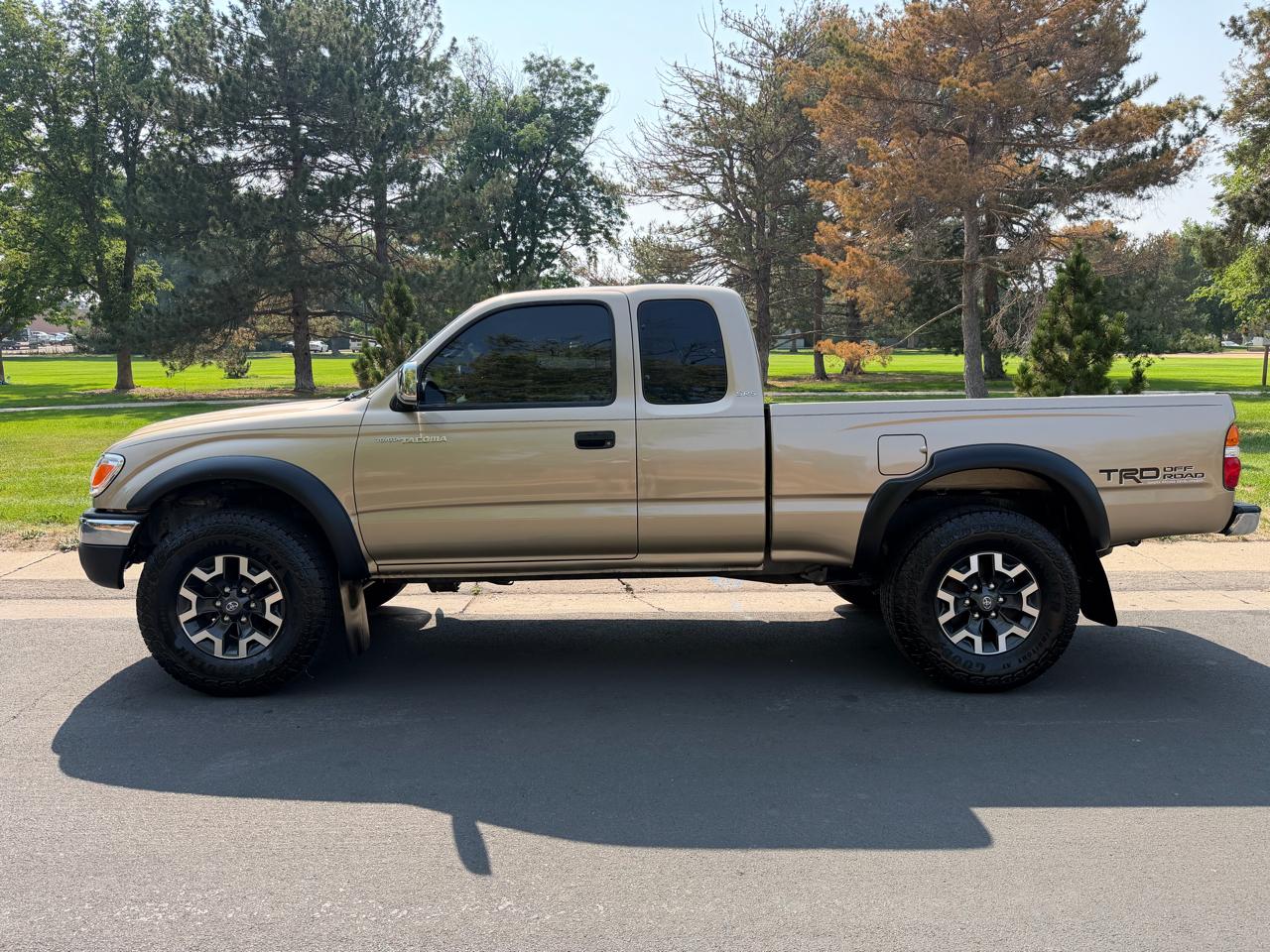 Toyota Tacoma Xtracab V6 4WD 2004