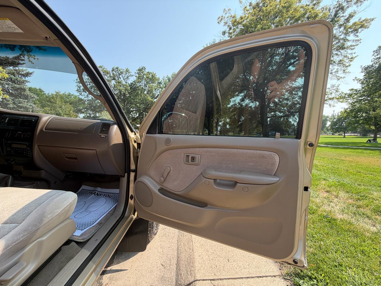 Toyota Tacoma Xtracab V6 4WD 2004