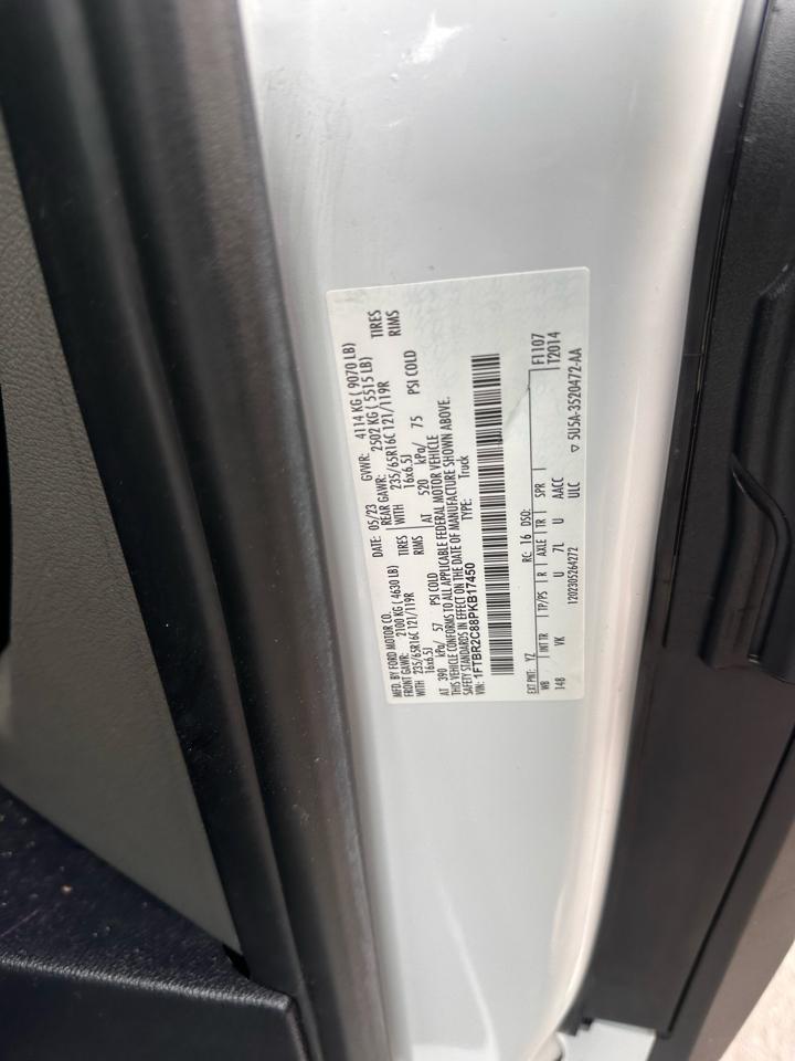 Ford Transit 250 Van Med. Roof w/Sliding Pass. 148-in. WB 2023