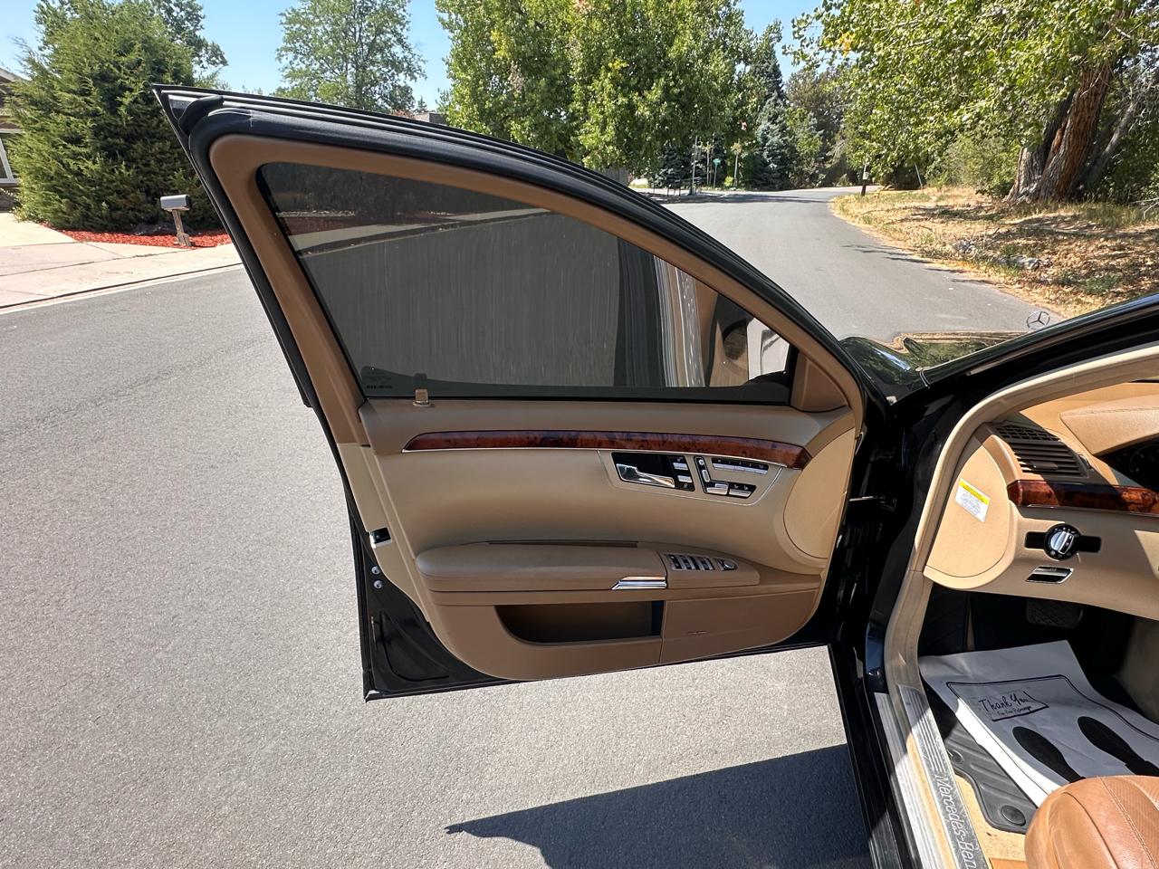 Mercedes-Benz S-Class S550 2008