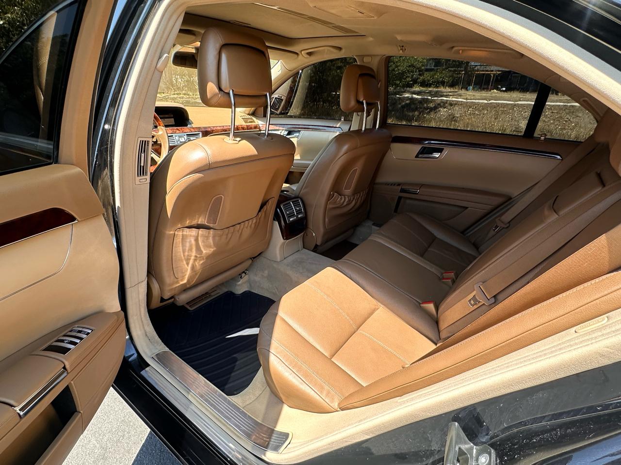 Mercedes-Benz S-Class S550 2008