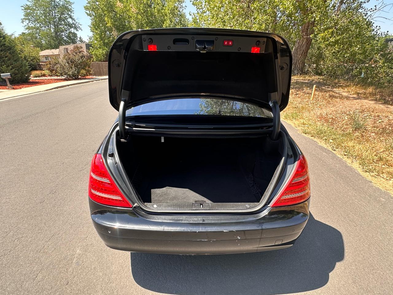 Mercedes-Benz S-Class S550 2008