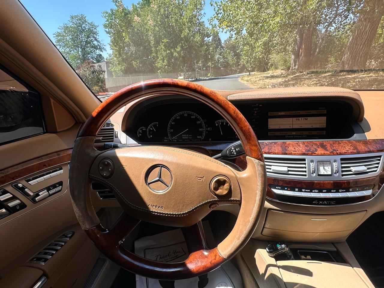 Mercedes-Benz S-Class S550 2008