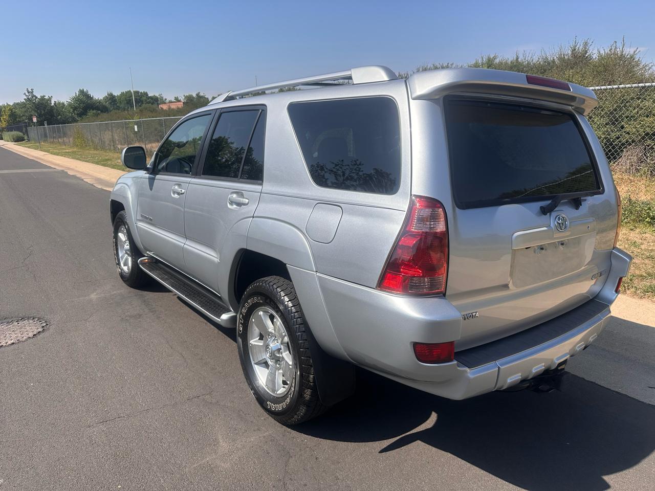 Toyota 4Runner Limited 4WD 2004