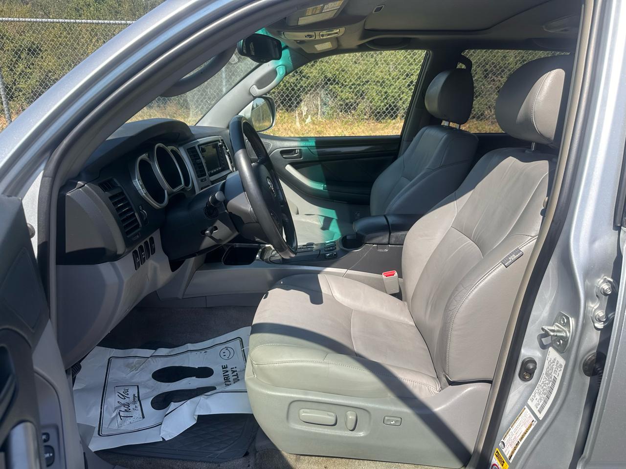 Toyota 4Runner Limited 4WD 2004