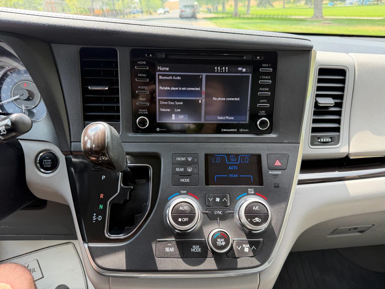 Toyota Sienna XLE 7-Passenger AWD 2019