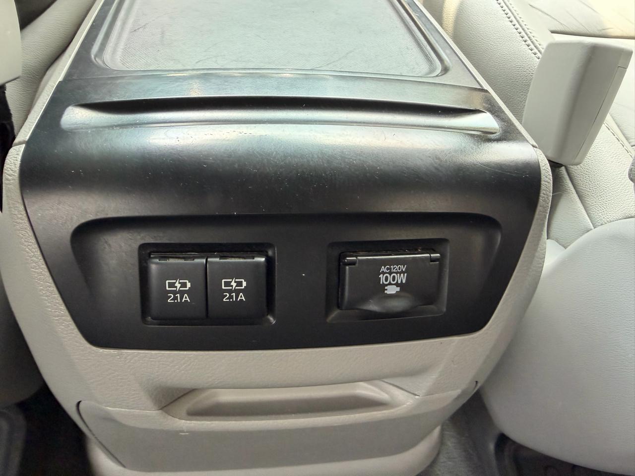 Toyota Sienna XLE 7-Passenger AWD 2019