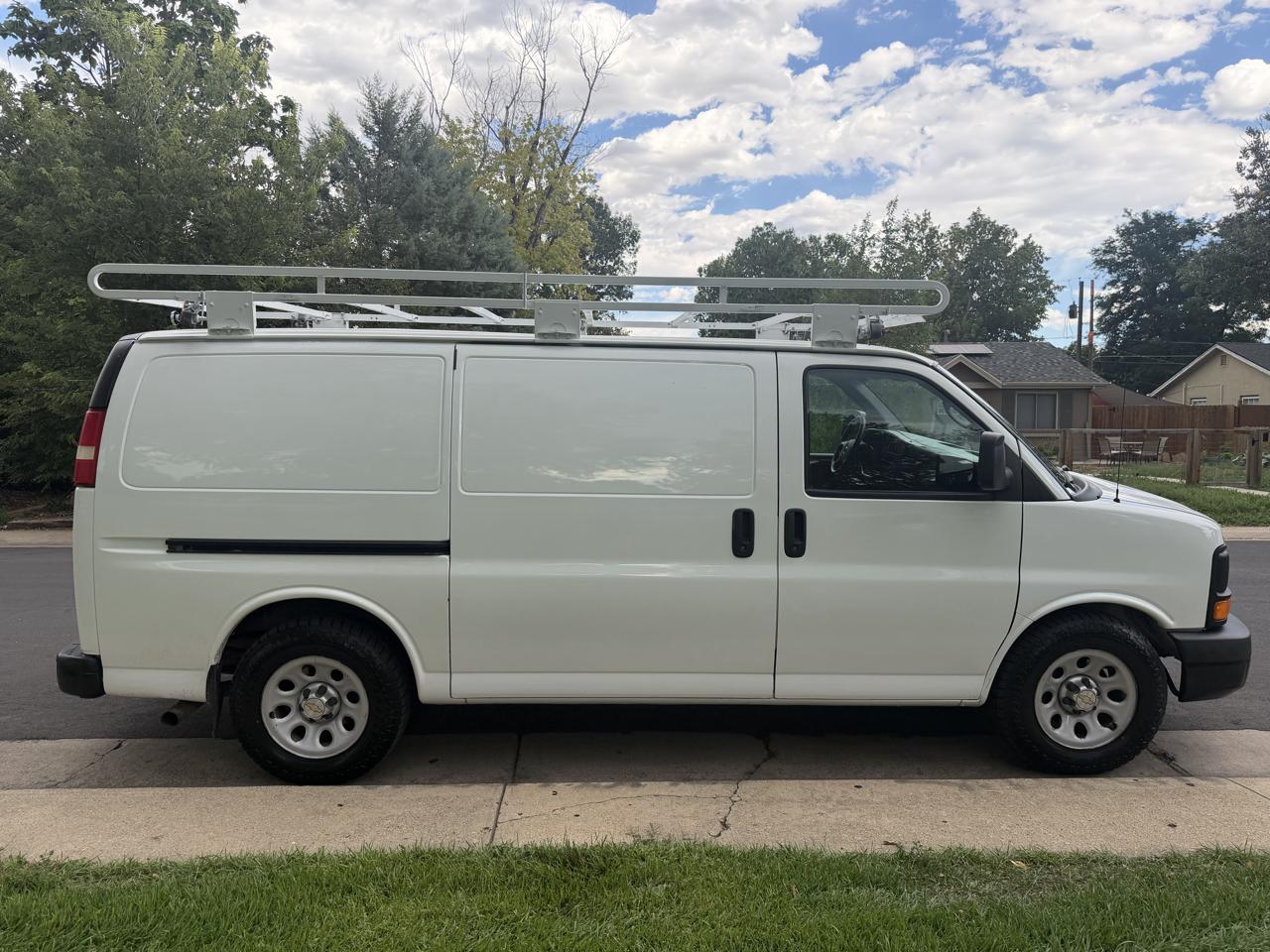 Chevrolet Express 1500 AWD Cargo 2013