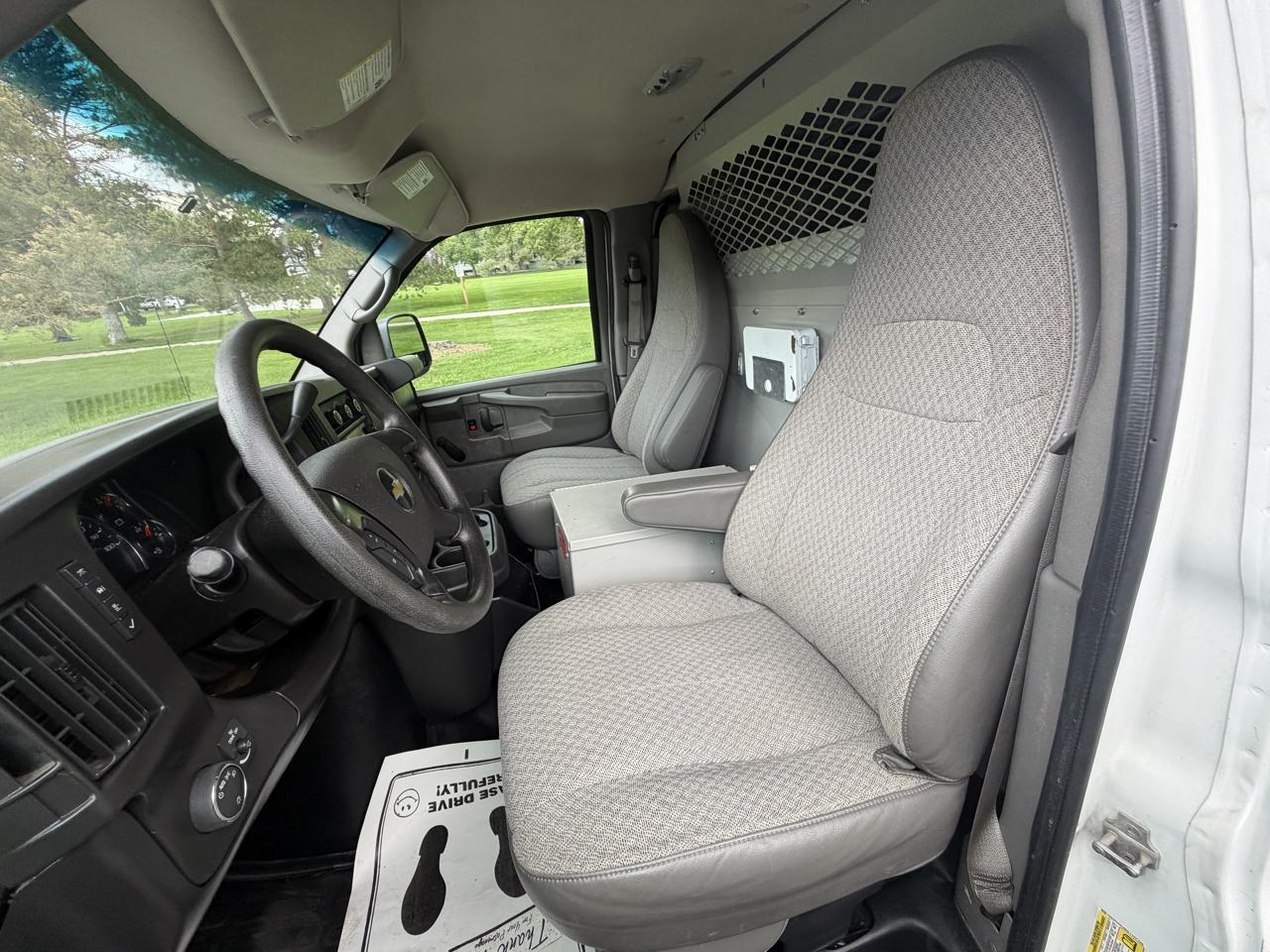 Chevrolet Express 1500 AWD Cargo 2013