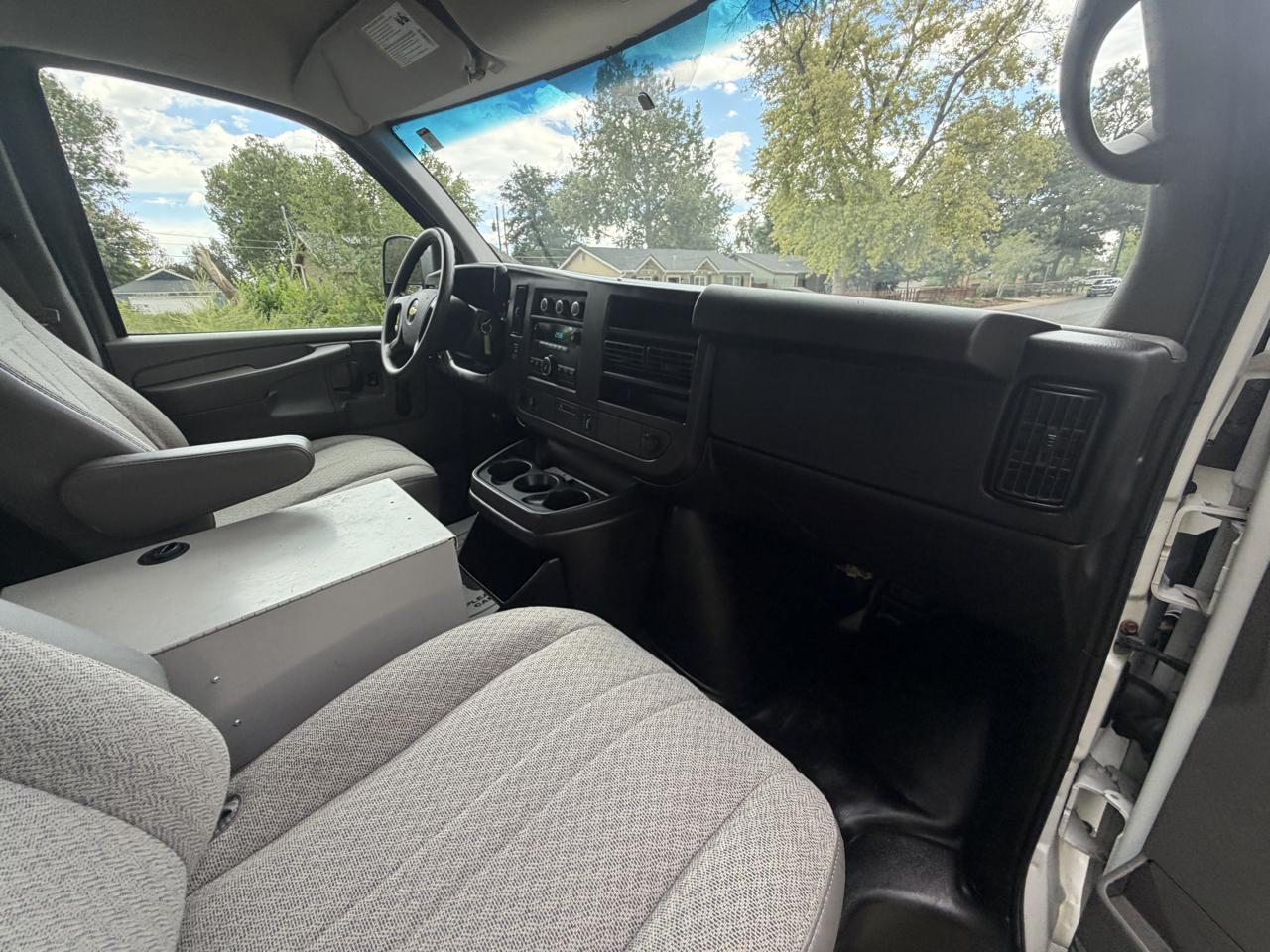 Chevrolet Express 1500 AWD Cargo 2013