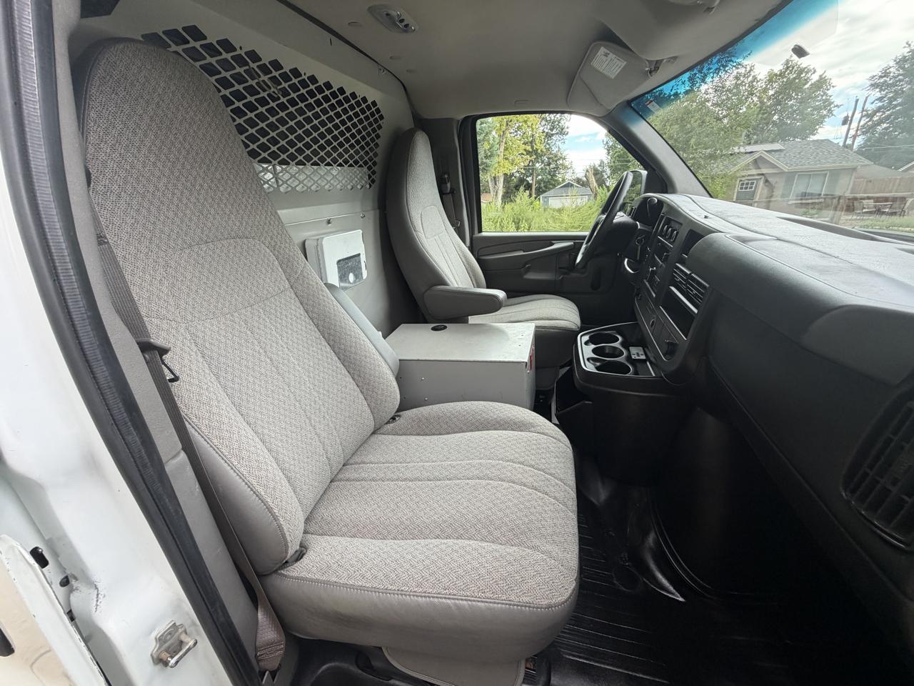 Chevrolet Express 1500 AWD Cargo 2013